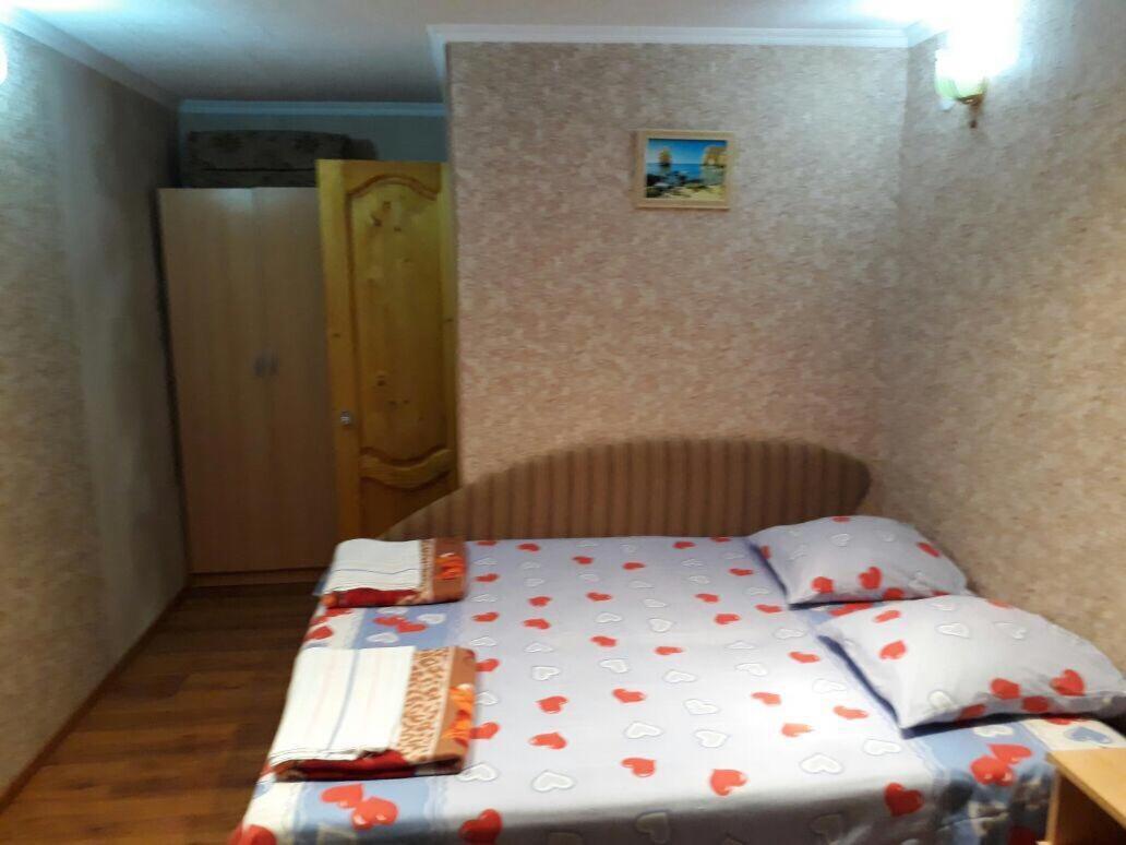 Гостевой Дом У Левы Hotel Gagra Exterior photo